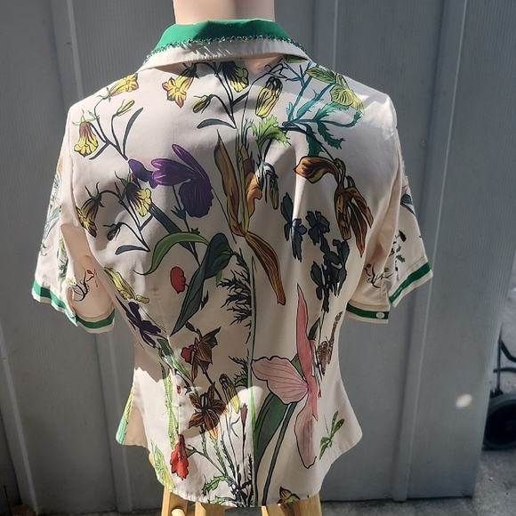 NWOT Green Beaded Blouse - Picture 5 of 12